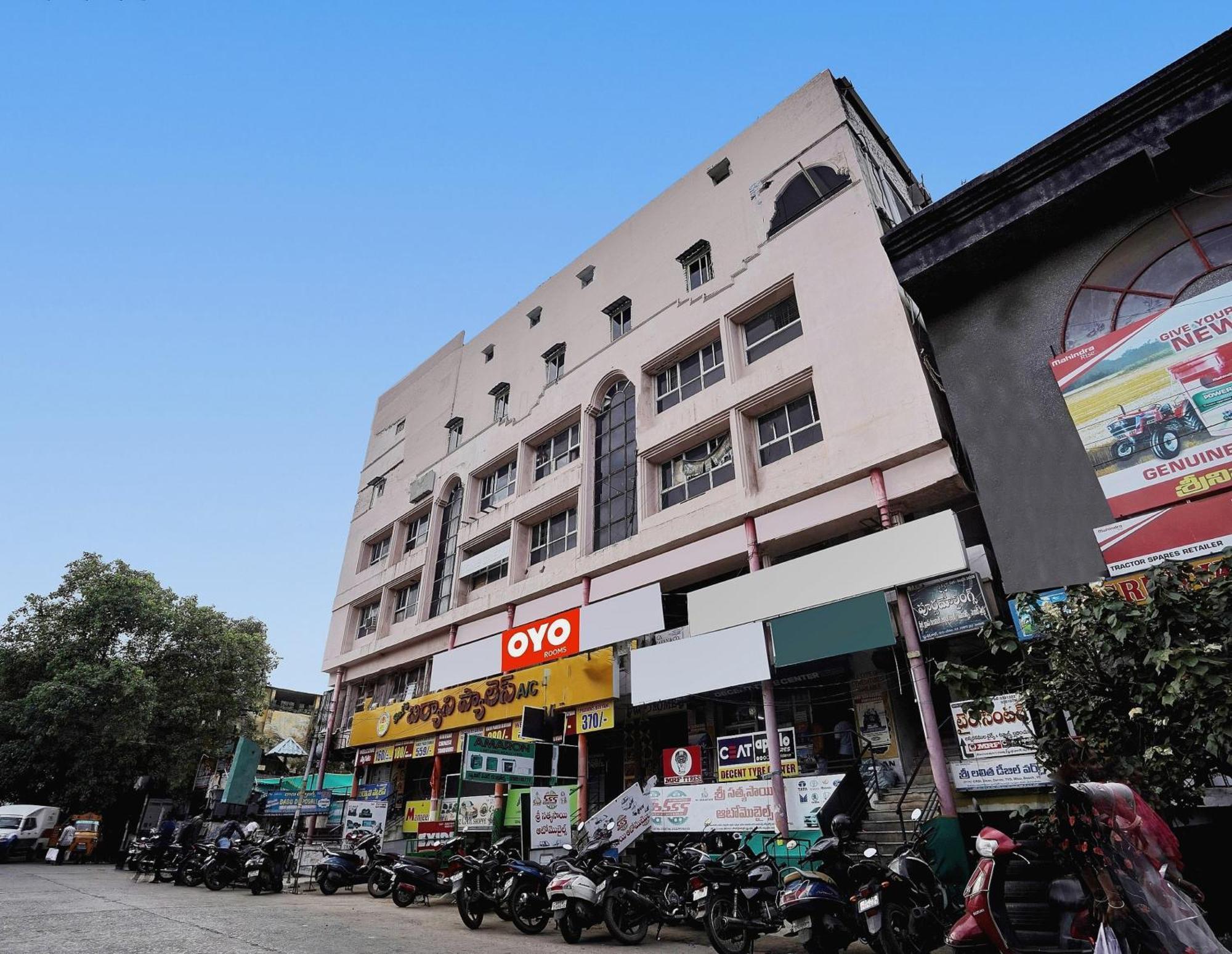 Hotel O Sai Krishna Residency Vijayawāda Екстериор снимка