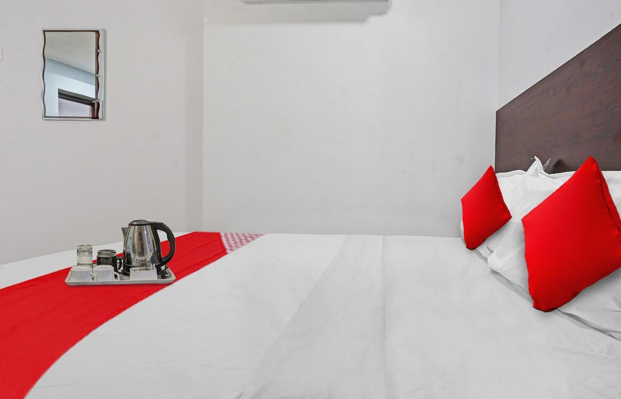 Hotel O Sai Krishna Residency Vijayawāda Екстериор снимка