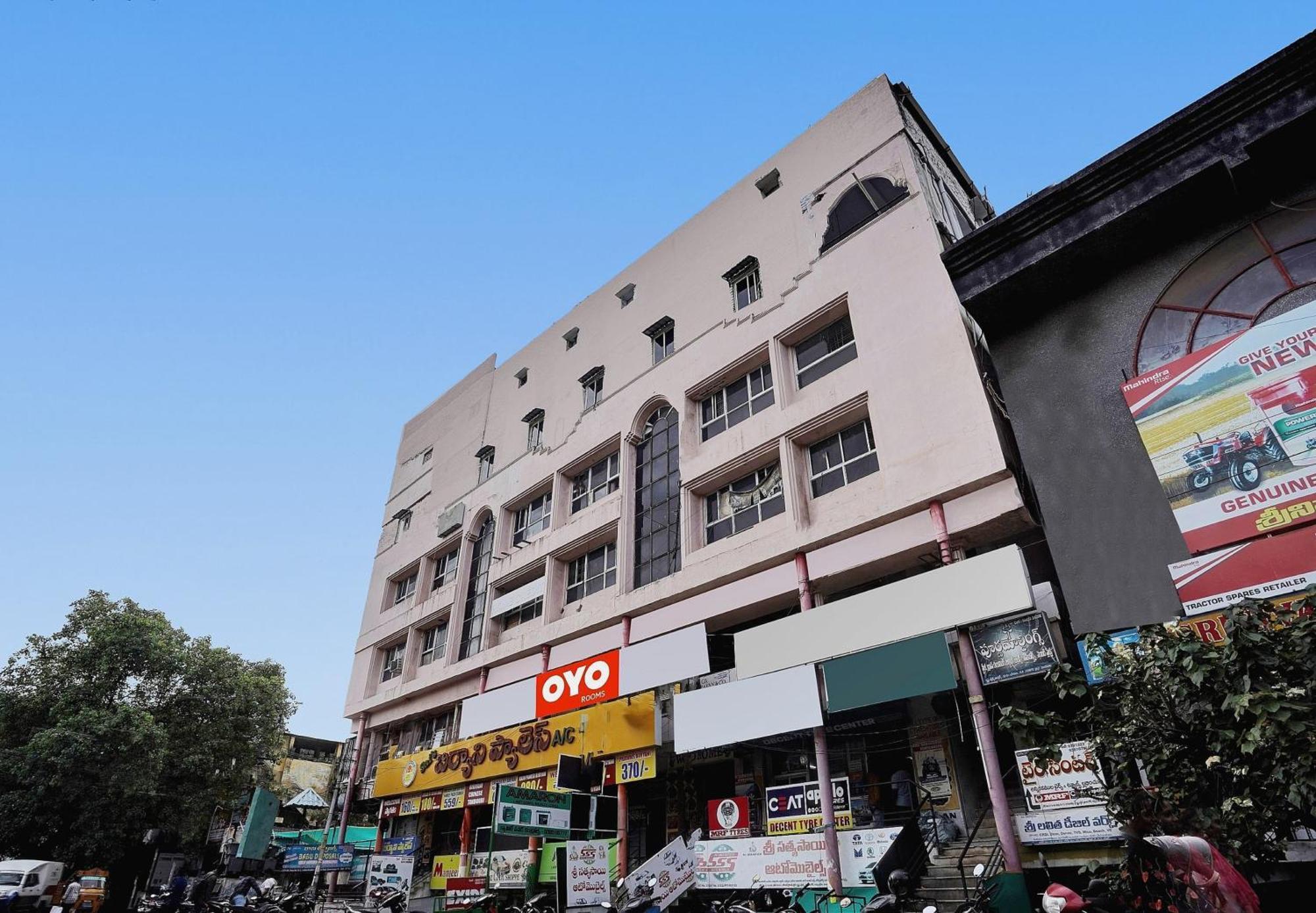 Hotel O Sai Krishna Residency Vijayawāda Екстериор снимка