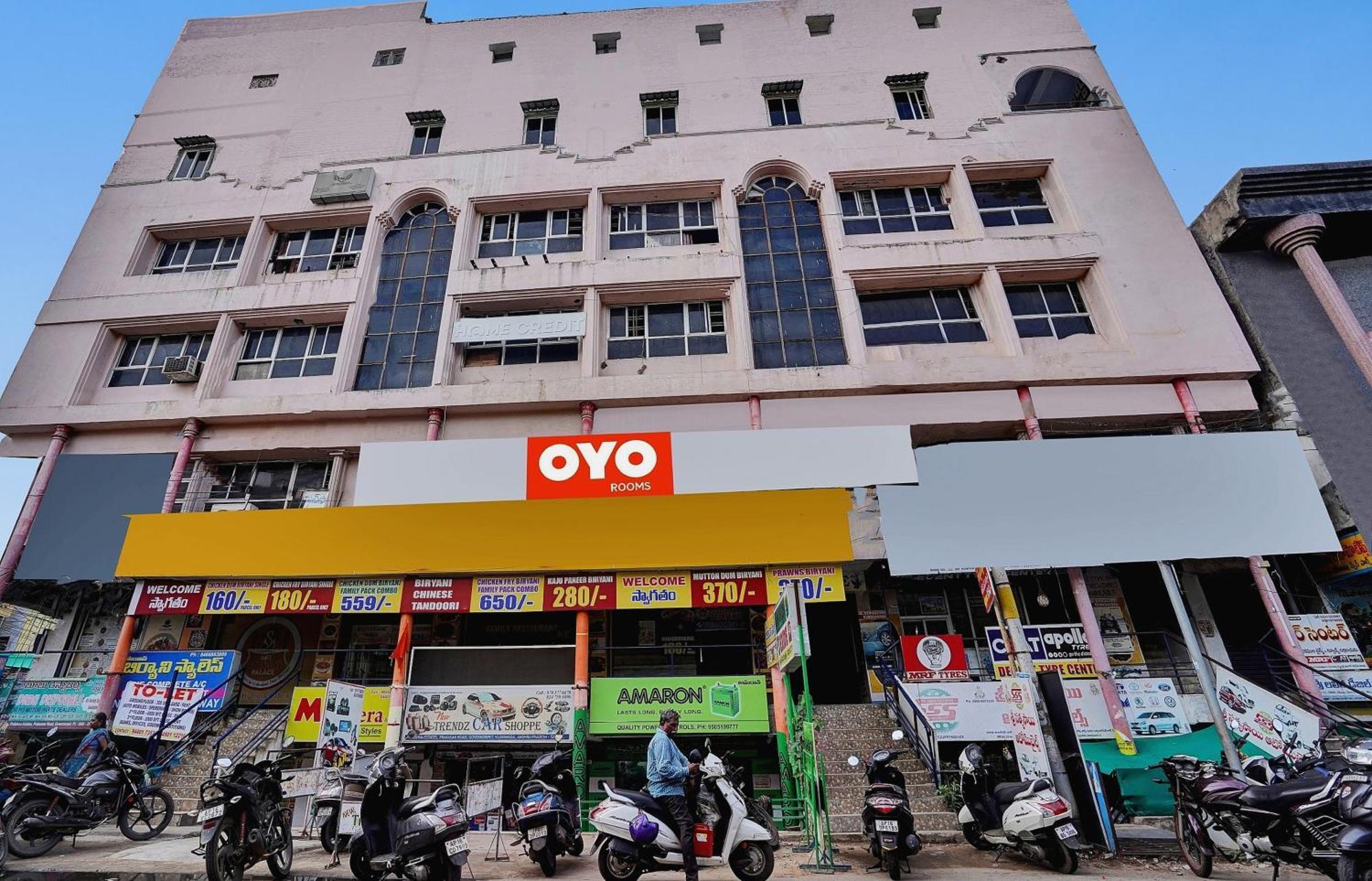 Hotel O Sai Krishna Residency Vijayawāda Екстериор снимка